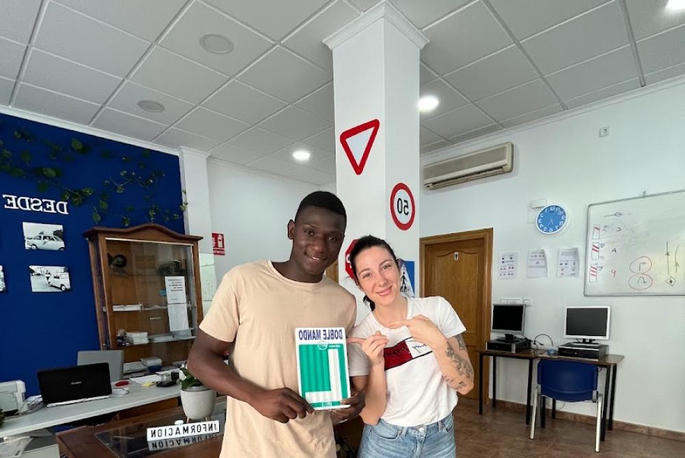 Autoescuela D@mando