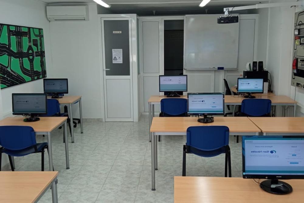 Autoescuela San Nicolás | La Manga